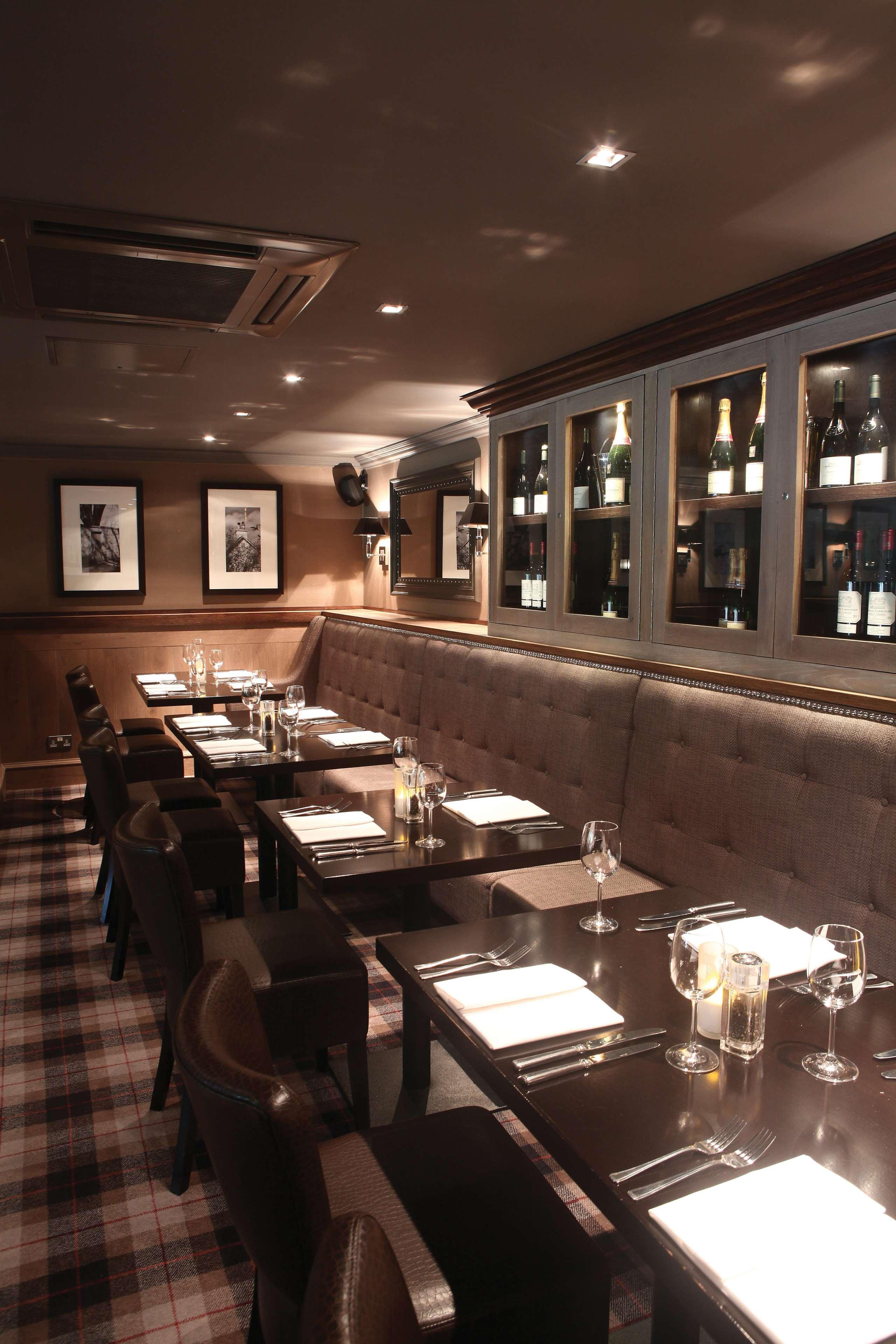 Best Western Glasgow South Eglinton Arms Hotel Eaglesham レストラン 写真